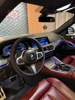 بی ئێم دەبڵیو X6